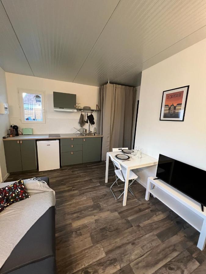 La Bordelaise - Logement Cosy Avec Jardin A Begles Exterior photo