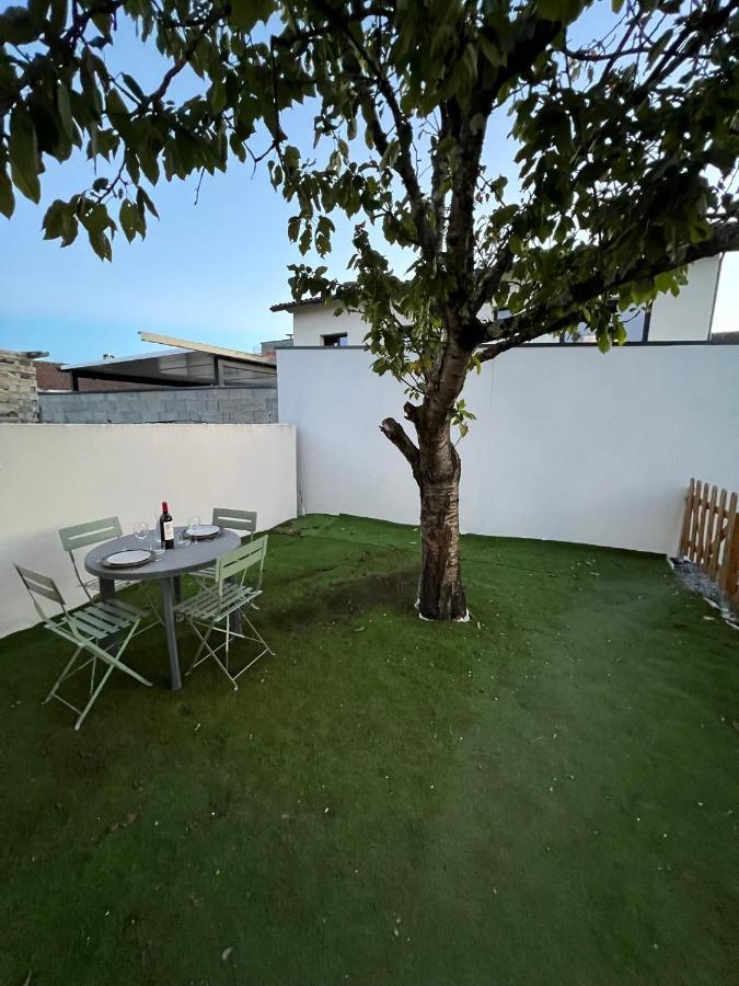 La Bordelaise - Logement Cosy Avec Jardin A Begles Exterior photo